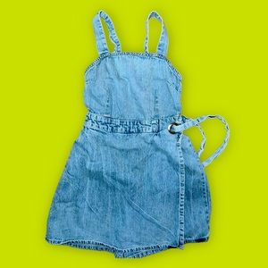 Junior’s  Size Small Mini-Dress